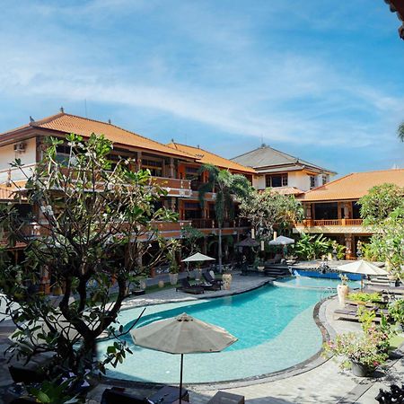 Wina Holiday Villa Kuta Lombok Exteriör bild